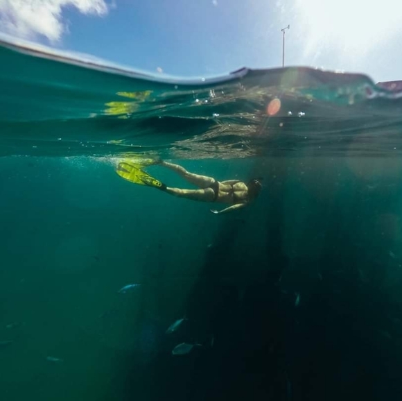 Meet your Posher, Jessica - Picture 7 of 8